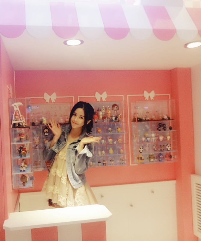 cloris的第二张照片--广东闪婚服务中心