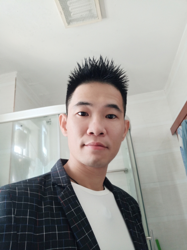 往事随风的第一张照片--广东闪婚服务中心