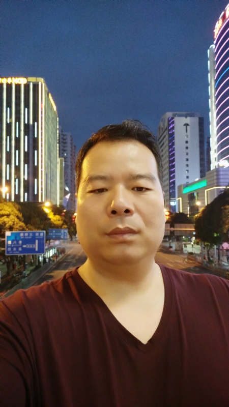 相爱一辈子的第一张照片--广东闪婚服务中心