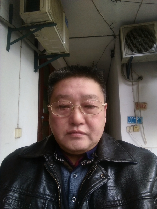 金泰的第一张照片--广东闪婚服务中心