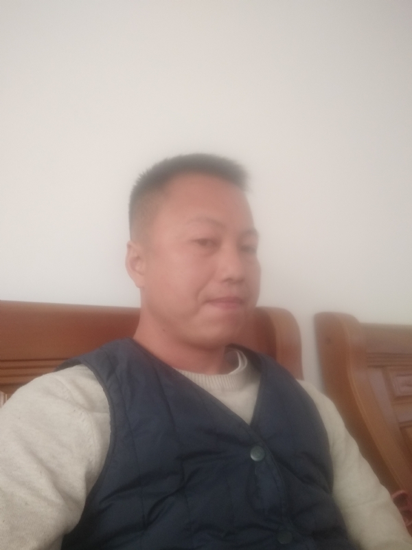 只对你好的第一张照片--广东闪婚服务中心