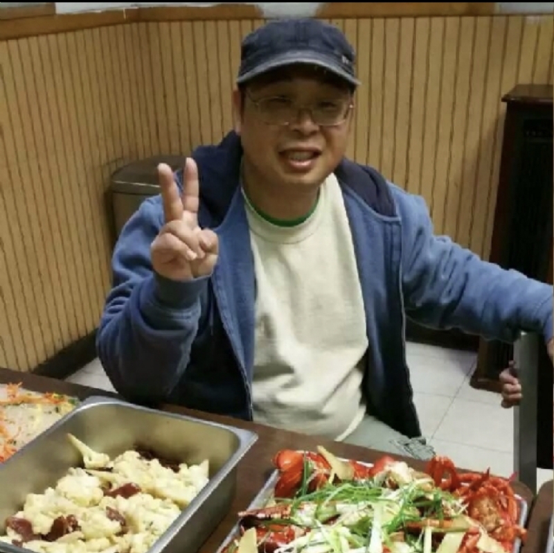 wally的第一张照片--广东闪婚服务中心