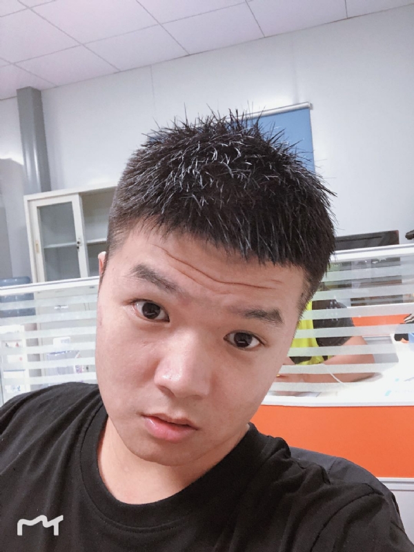 不忘初心的第一张照片--广东闪婚服务中心