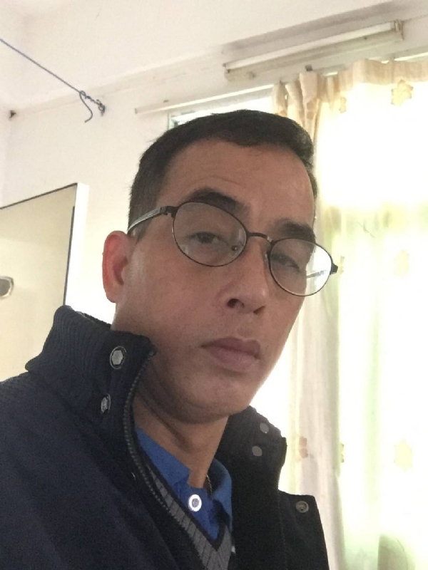 快乐人生的第一张照片--广东闪婚服务中心
