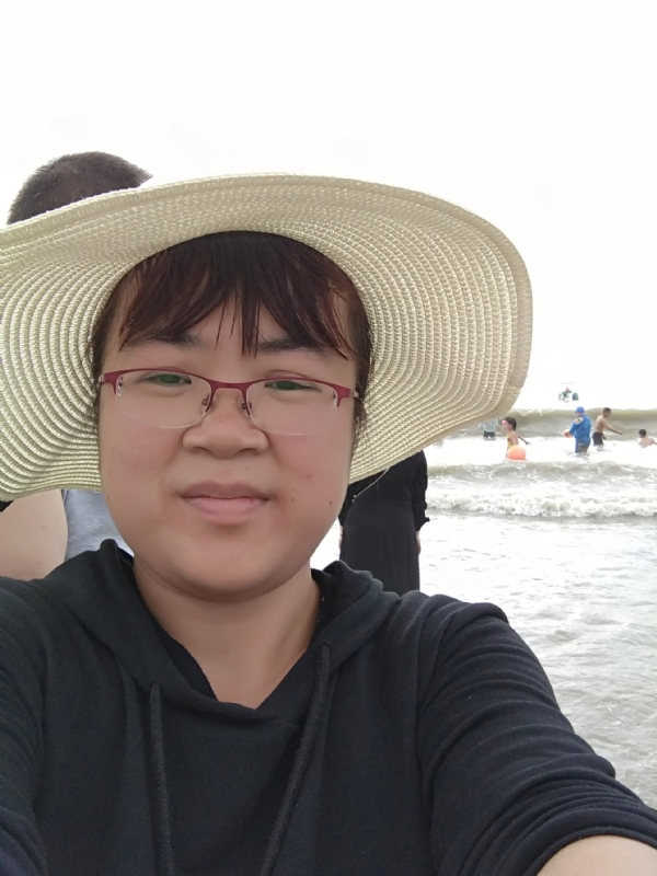 一辈子珍惜你的第一张照片--广东闪婚服务中心