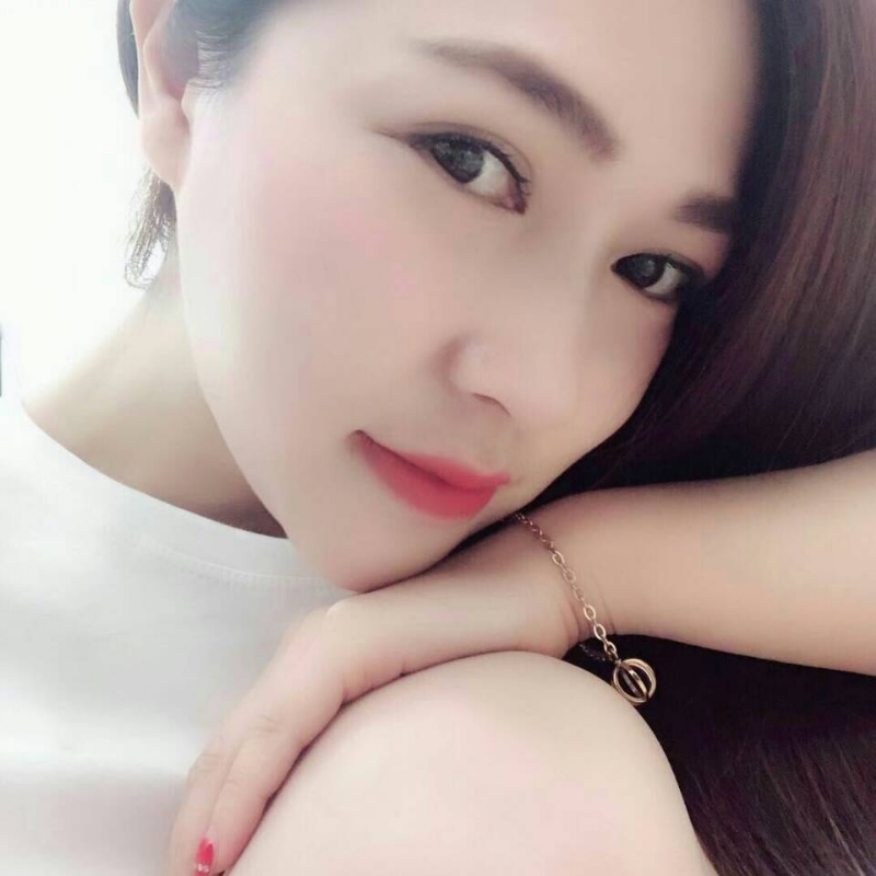 Emily的第一张照片--广东闪婚服务中心