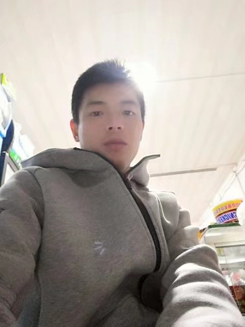 时间的第一张照片--广东闪婚服务中心