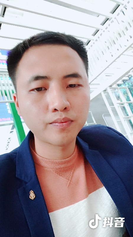 佳鑫的第一张照片--广东闪婚服务中心