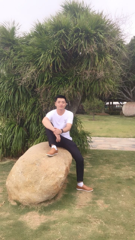 奇点的第一张照片--广东闪婚服务中心