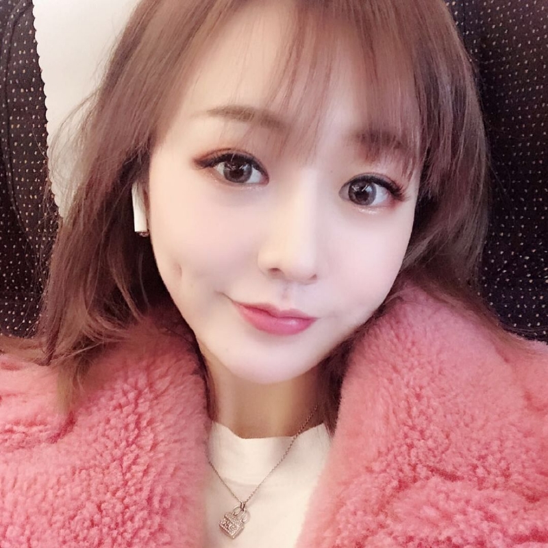 程程的第一张照片--广东闪婚服务中心