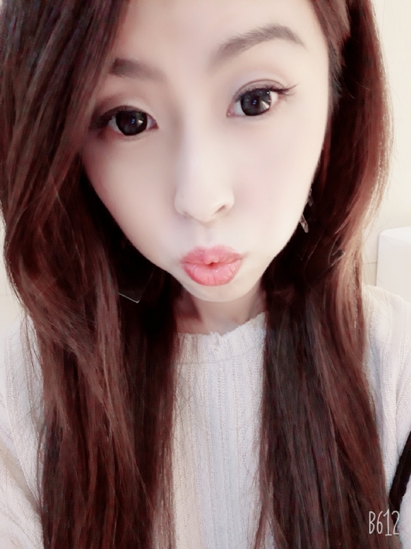 琳琳的第一张照片--广东闪婚服务中心