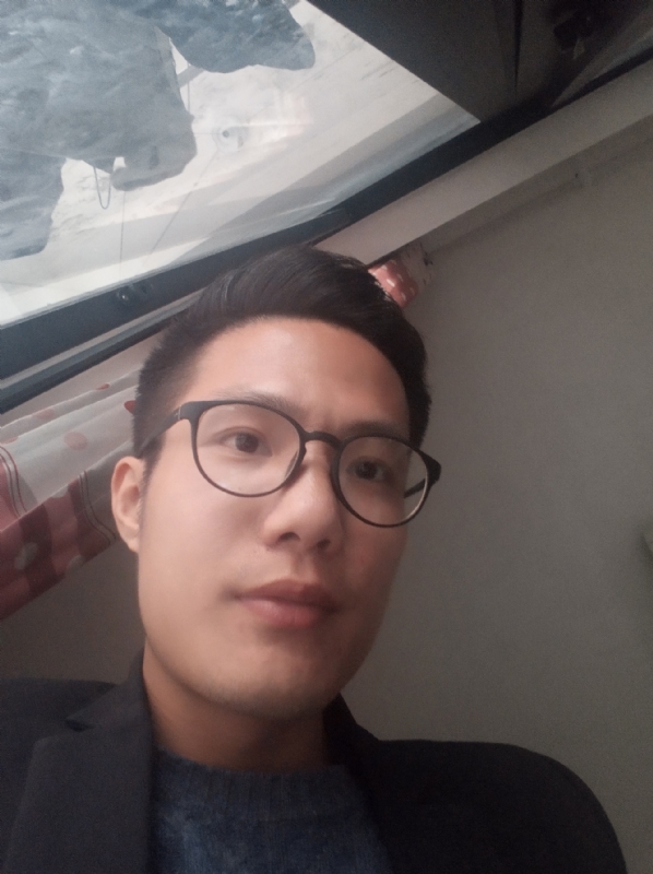 行者的第一张照片--广东闪婚服务中心
