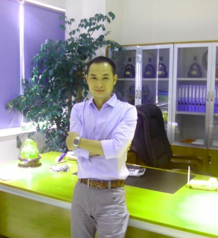 风中劲草的第一张照片--广东闪婚服务中心