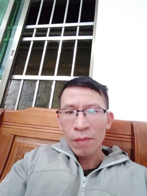 奋斗的第一张照片--广东闪婚服务中心