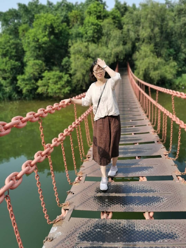 简单的第四张照片--广东闪婚服务中心