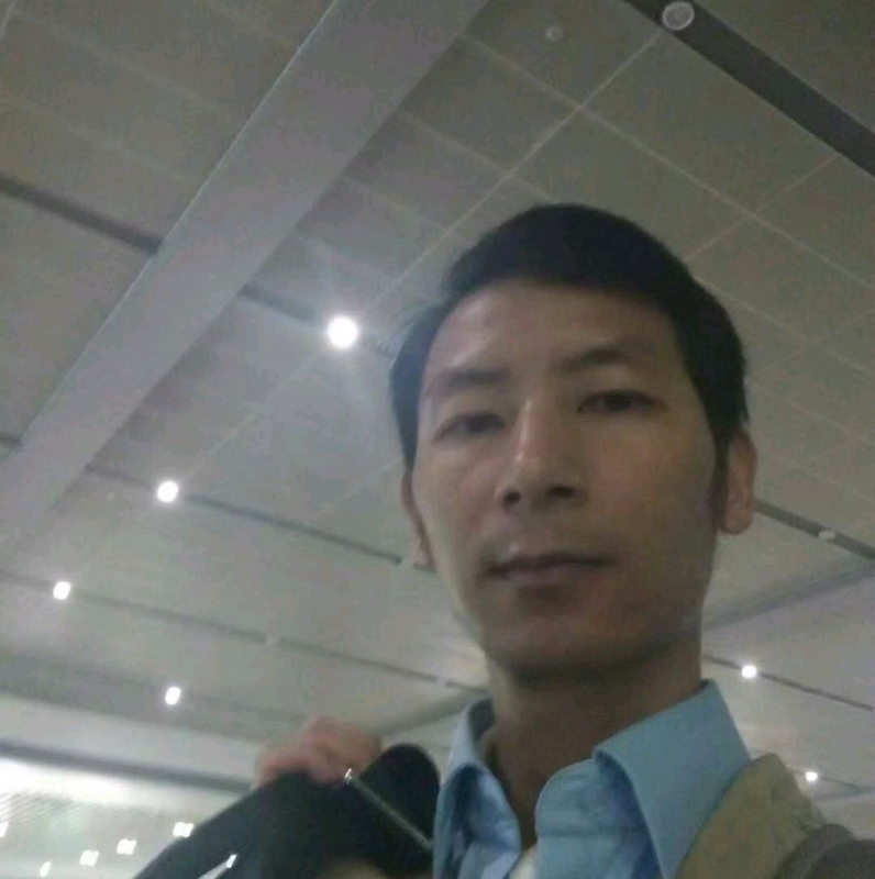 云飞扬的第一张照片--广东闪婚服务中心