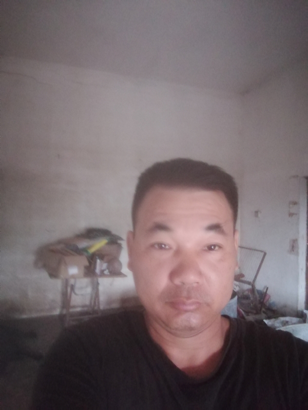 有缘相棸的第一张照片--广东闪婚服务中心