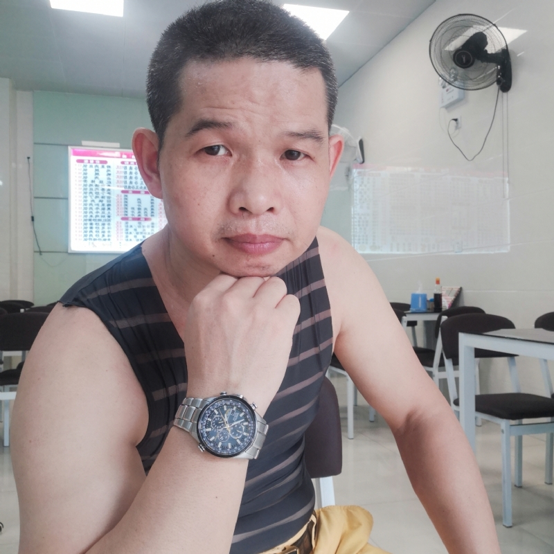 曾生的第二张照片--广东闪婚服务中心