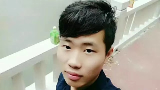 太阳的第二张照片--广东闪婚服务中心