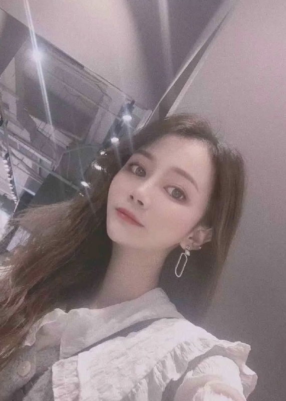 蓉蓉呀的第一张照片--广东闪婚服务中心
