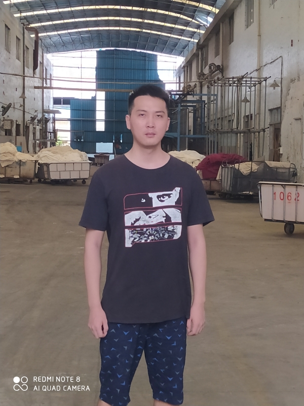 六月雨的第一张照片--广东闪婚服务中心