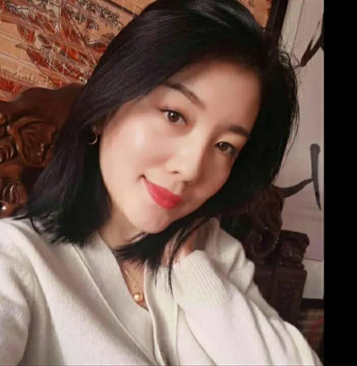 陈旧的第一张照片--广东闪婚服务中心