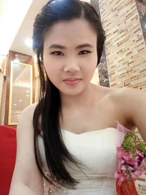 四叶草的第一张照片--广东闪婚服务中心