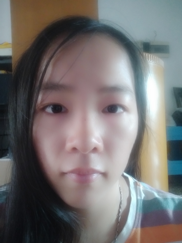 w洁的第一张照片--广东闪婚服务中心