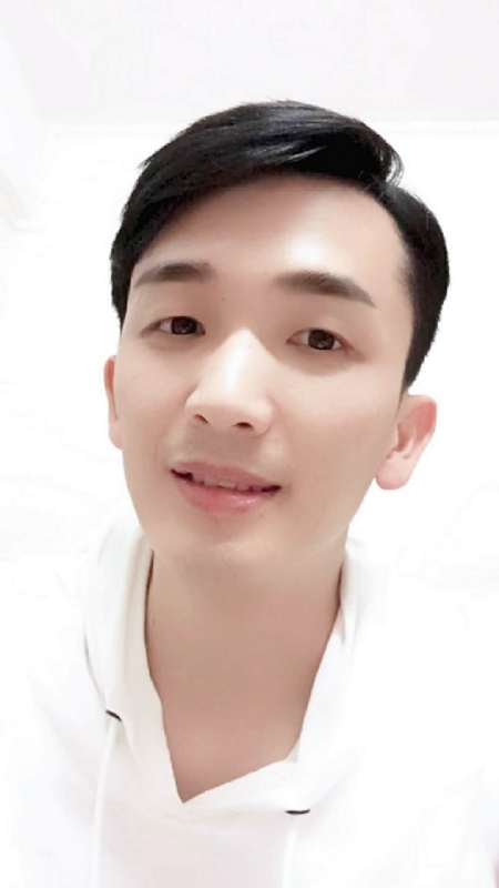 小锕方的第一张照片--广东闪婚服务中心