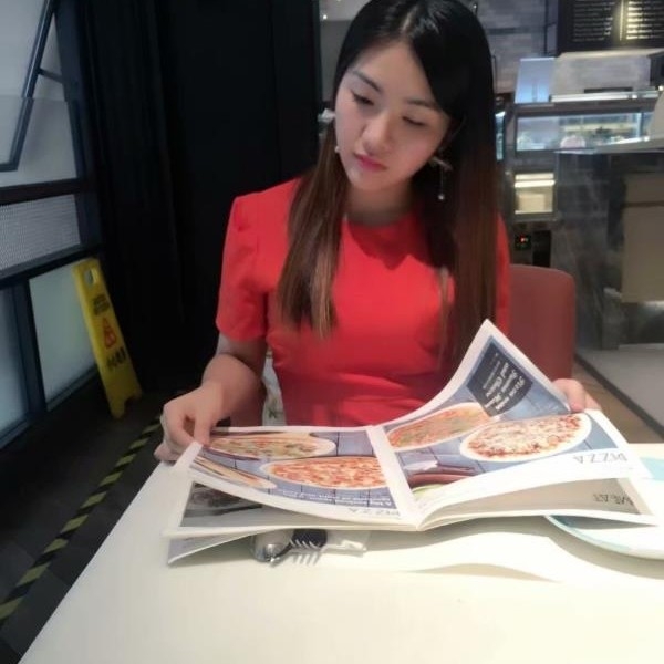 小雪的第一张照片--广东闪婚服务中心