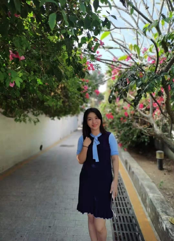 小雪的第二张照片--广东闪婚服务中心