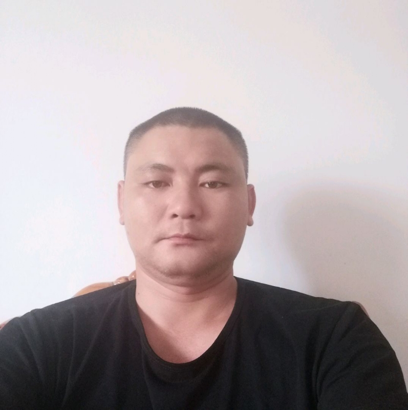 天涯沦落人的第一张照片--广东闪婚服务中心