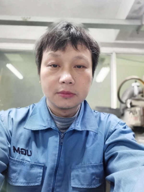 伤心人的第一张照片--广东闪婚服务中心