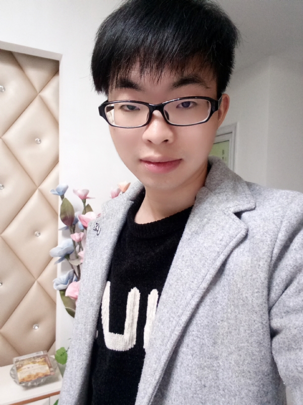 何先生的第一张照片--广东闪婚服务中心