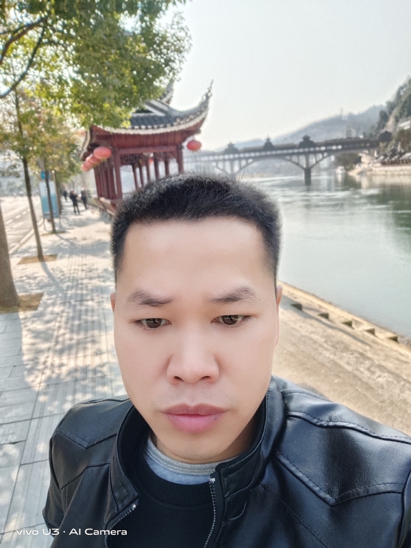 啊锦的第二张照片--广东闪婚服务中心