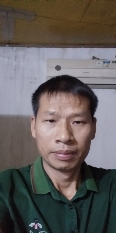 执着跋涉的第三张照片--广东闪婚服务中心