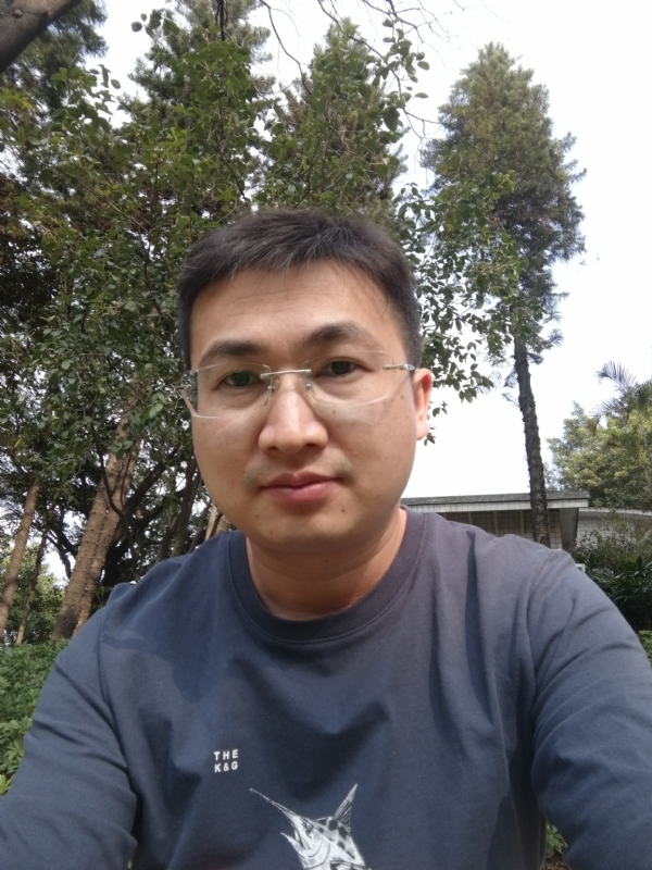 不如随风的第二张照片--广东闪婚服务中心