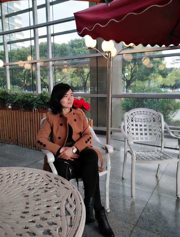 执迷不悔的第一张照片--广东闪婚服务中心