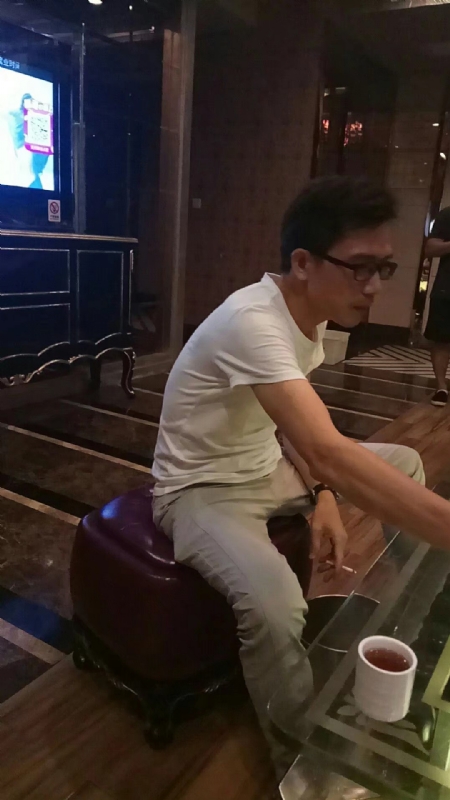 期待缘分的第一张照片--广东闪婚服务中心