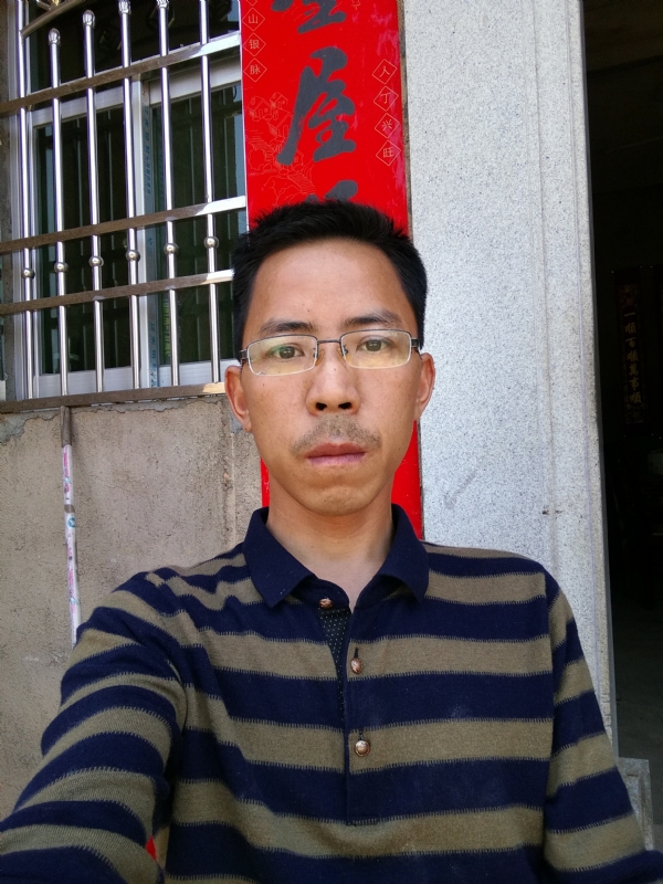 美丽的小山村的第一张照片--广东闪婚服务中心
