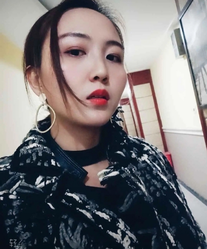 蔡包子的第二张照片--广东闪婚服务中心