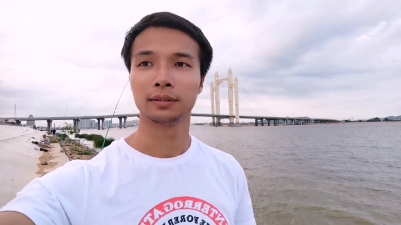 阿民的第一张照片--广东闪婚服务中心