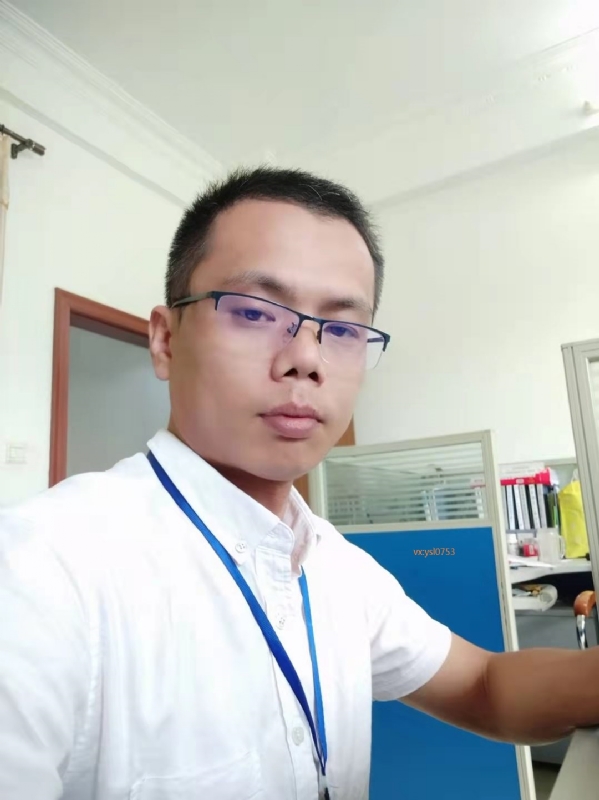 叶寒君的第二张照片--广东闪婚服务中心