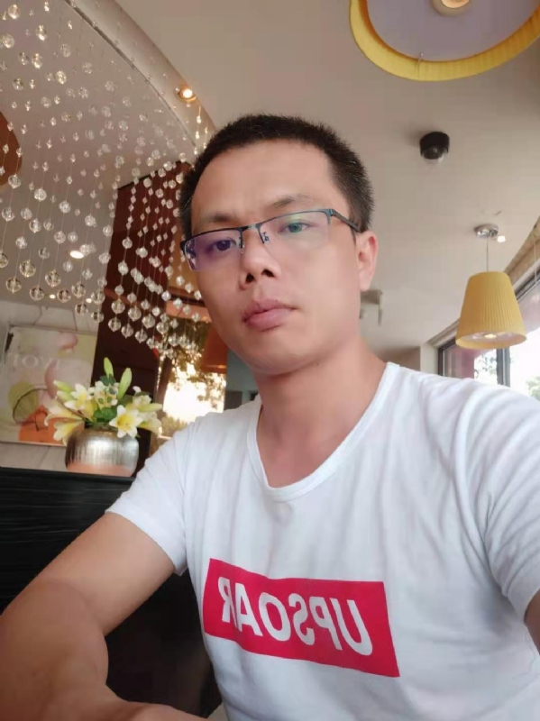叶寒君的第三张照片--广东闪婚服务中心