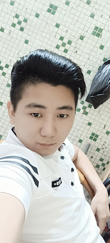 永强的第一张照片--广东闪婚服务中心