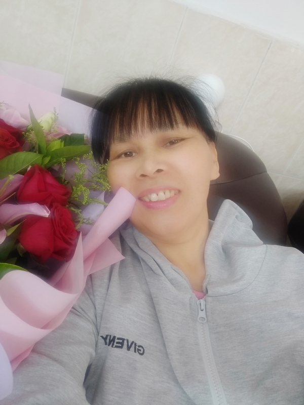言言的第一张照片--广东闪婚服务中心