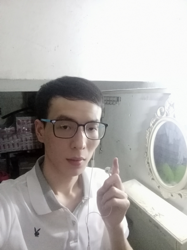 珍惜的第一张照片--广东闪婚服务中心