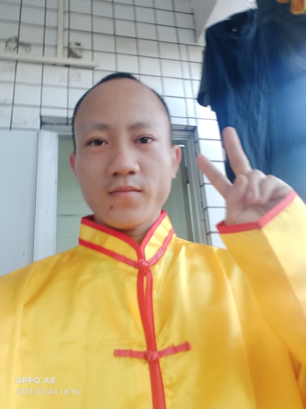 宋福军的第二张照片--广东闪婚服务中心