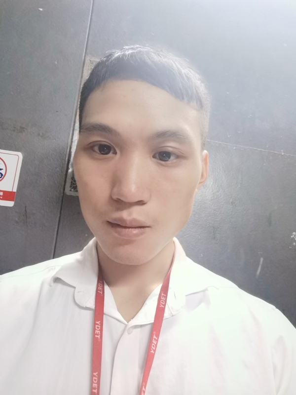 不离不弃的第一张照片--广东闪婚服务中心