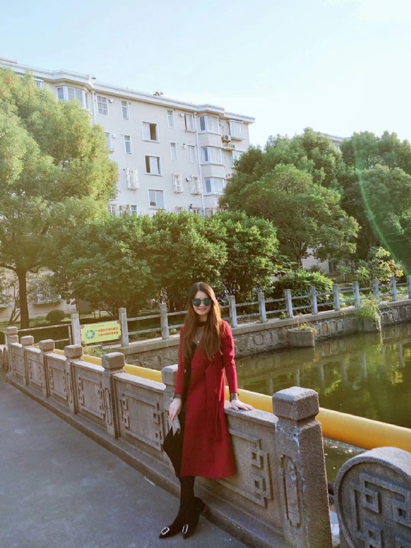 yaya的第一张照片--广东闪婚服务中心
